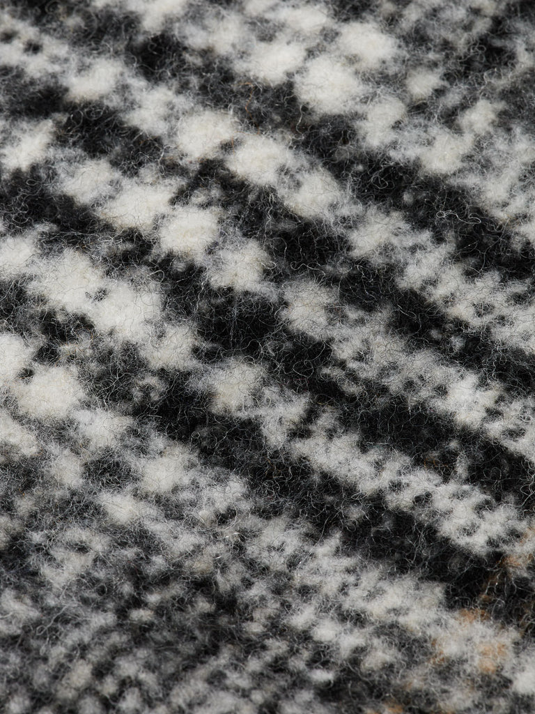 Boucle check scarf